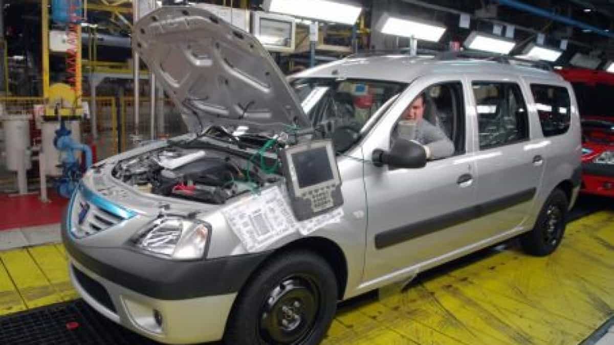 Se oprește producția Dacia