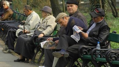 Pensionarii au restricții de circulație