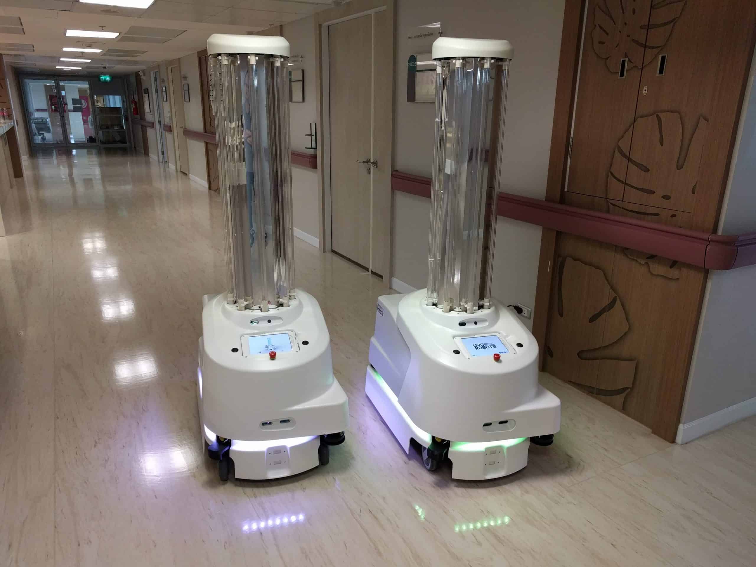 Robotul care igienizează spitalele