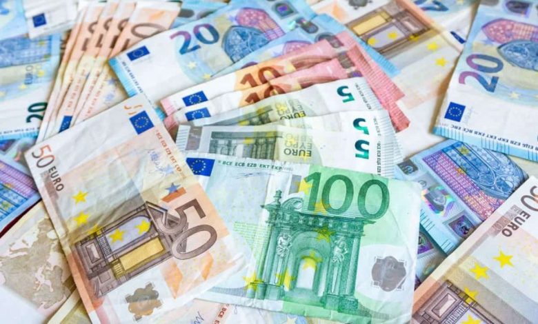 România împrumută 400 de milioane de euro