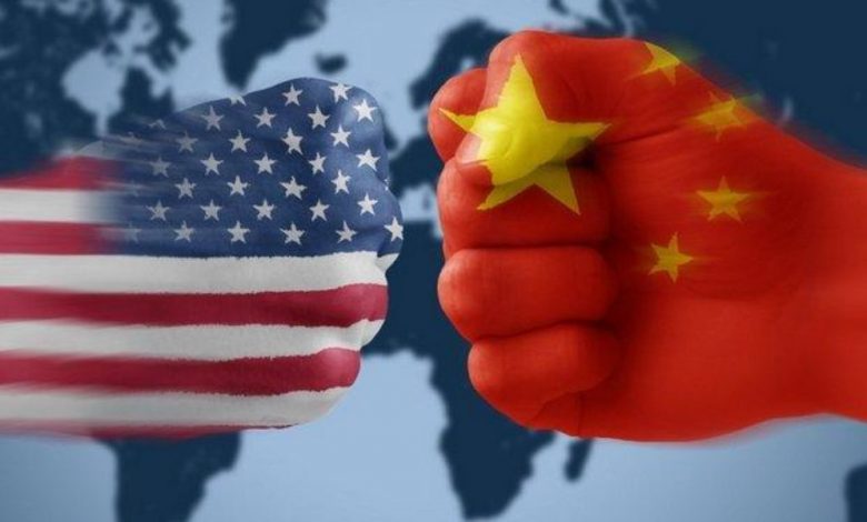 China ridiculizează răspunsul SUA la pandemie