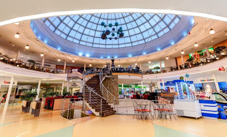 Când ar putea fi deschise mall-urile din țară