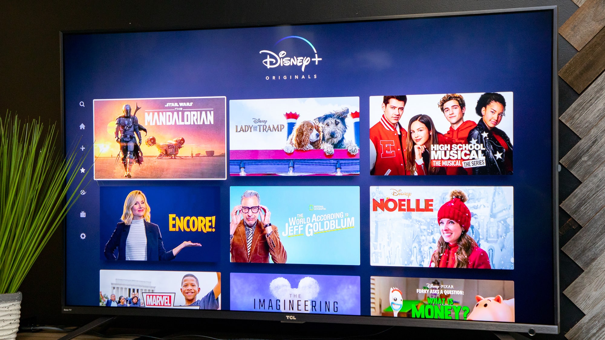Disney+ se extinde în opt țări din Europa! Disney Channel va fi închis în unele state