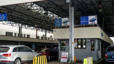 UE vrea ca statele membre să își deschidă frontierele