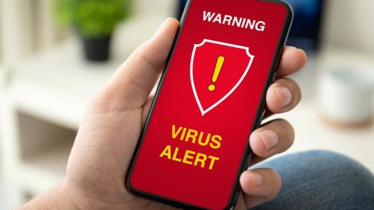 Smartphone-urile cu Android, infectate cu viruși imposibil de eliminat