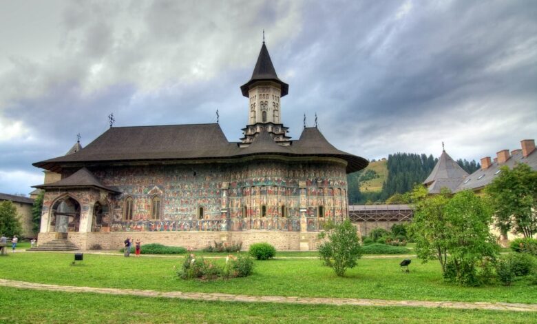 manastiri din moldova