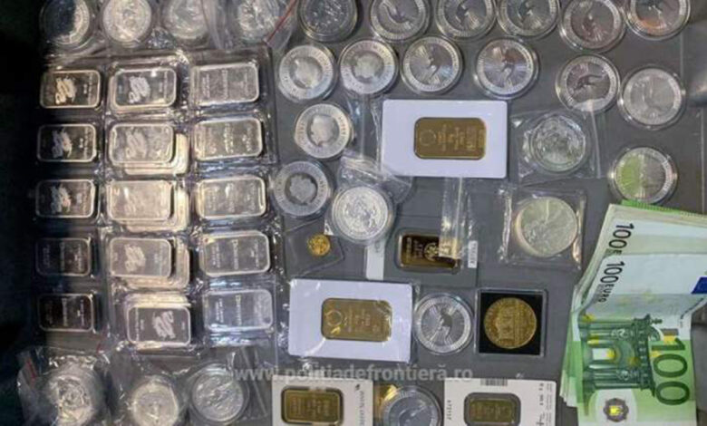 Prins pe aeroport cu aproape 3 kilograme de aur şi argint
